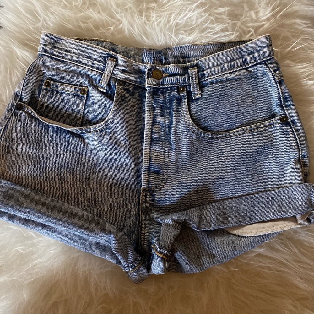 Vintage guess denim shorts